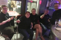 Die fleißigen Helfer ... die Hexen sind da:)2017-04-30 21.54.33