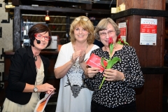 Es gibt Geschenke und Glückwüsnche für unsere Geburtstagskinder...