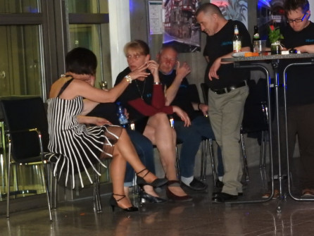 Toll das Ihr da seit und uns so unterstützt - Verein hilft Verein...